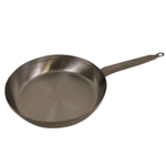 Magnum® French Style Fry Pan, 7" - MAG3818