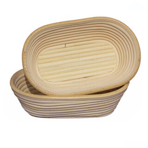 Matfer Bourgeat® Oval Willow Banneton Proofing Basket, 7-7/8"L x 4-3/4" W - 118501