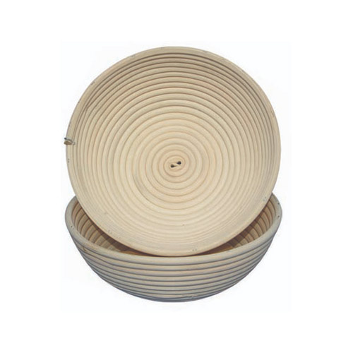 Matfer Bourgeat® Round Willow Banneton Proofing Basket, 7-1/2" DIA - 118505