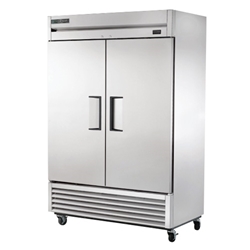 TRUE® Double Door Reach-In Freezer, 6 Shelves - T-49F-HC